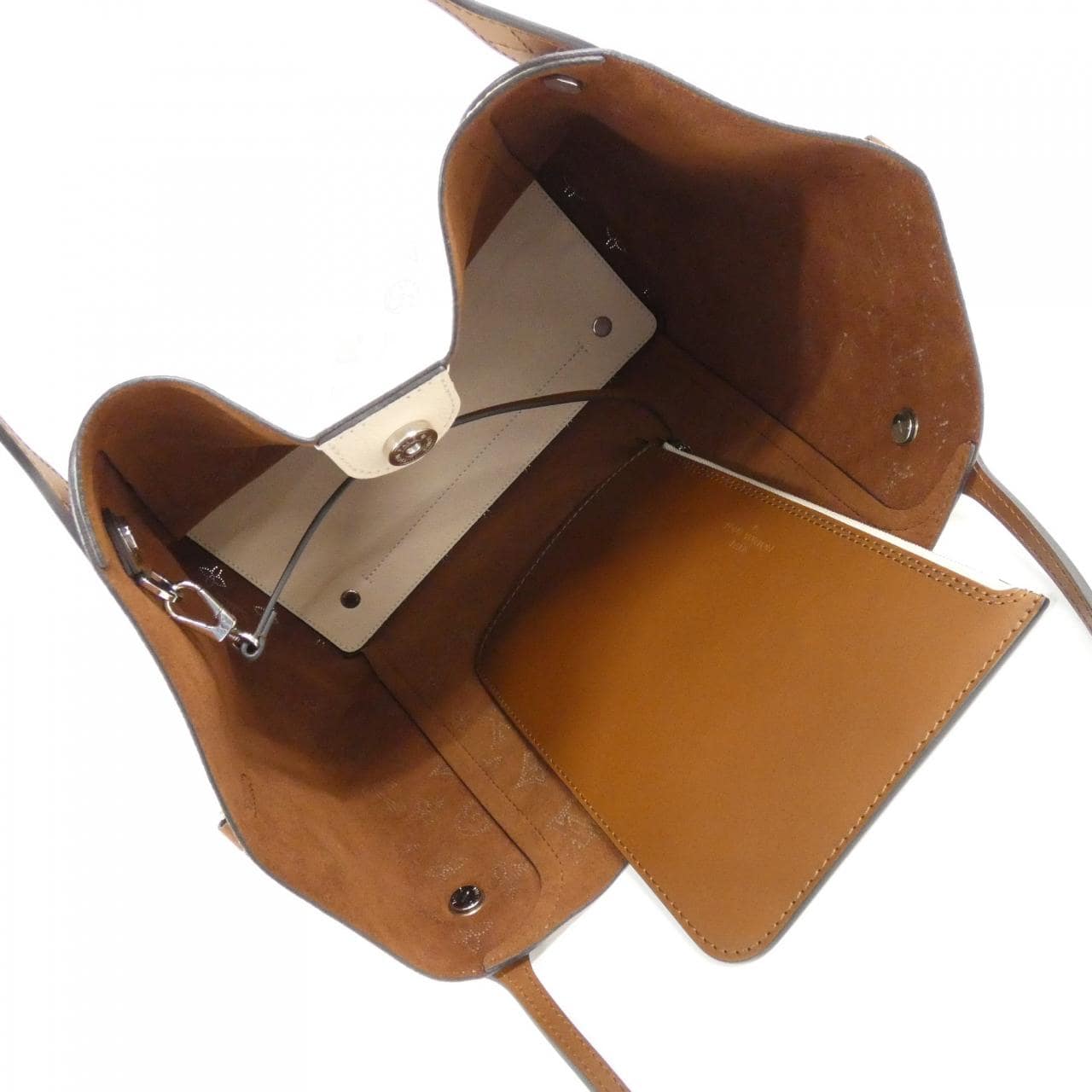 LOUIS VUITTON Mahina M51950 Handbag 5