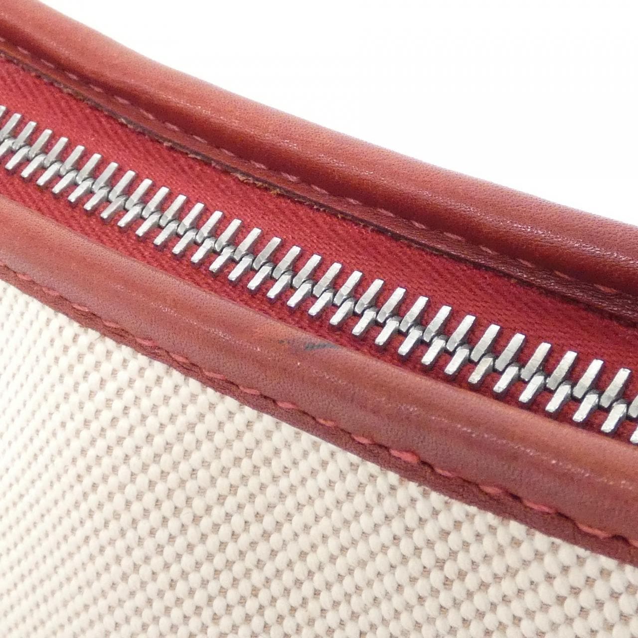 HERMES Shoulder 3