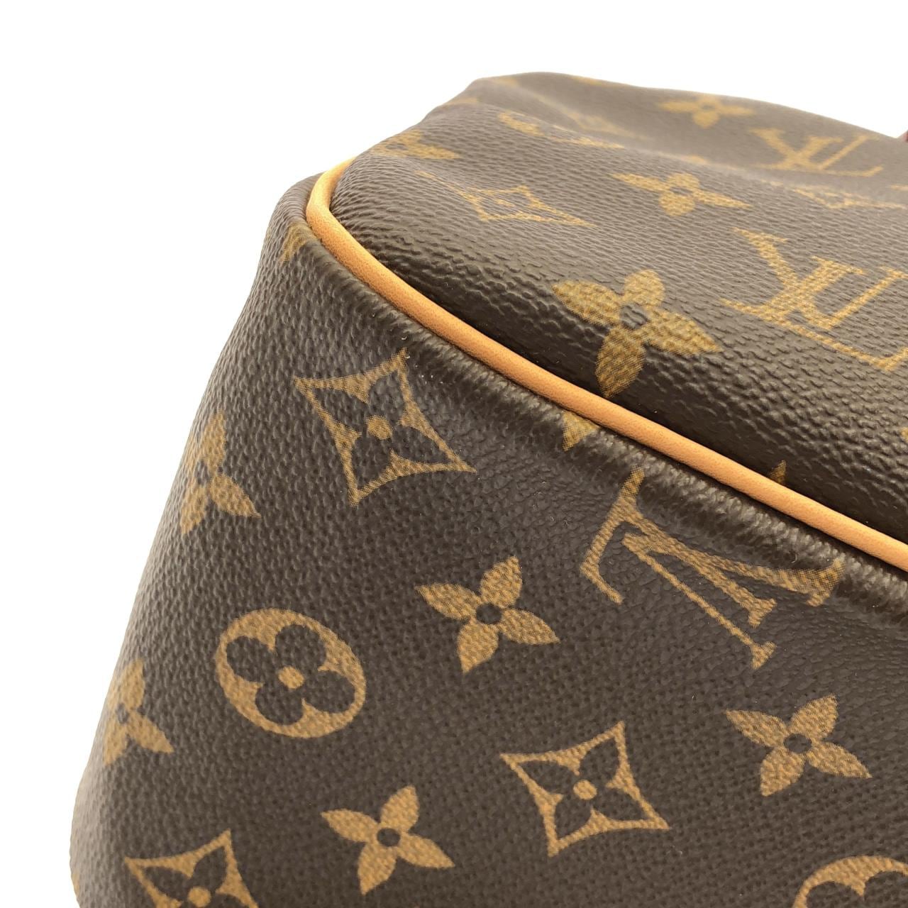 LOUIS VUITTON M51181 Shoulder Monogram 3