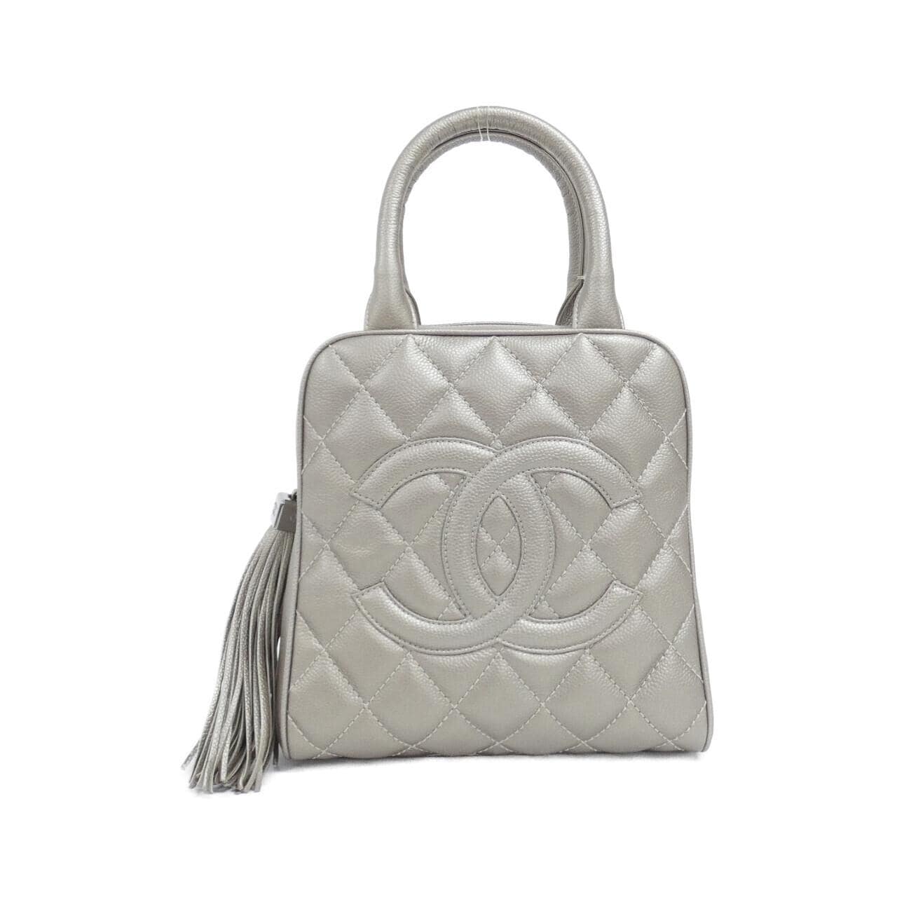 CHANEL 27137 Handbag Caviar Leather