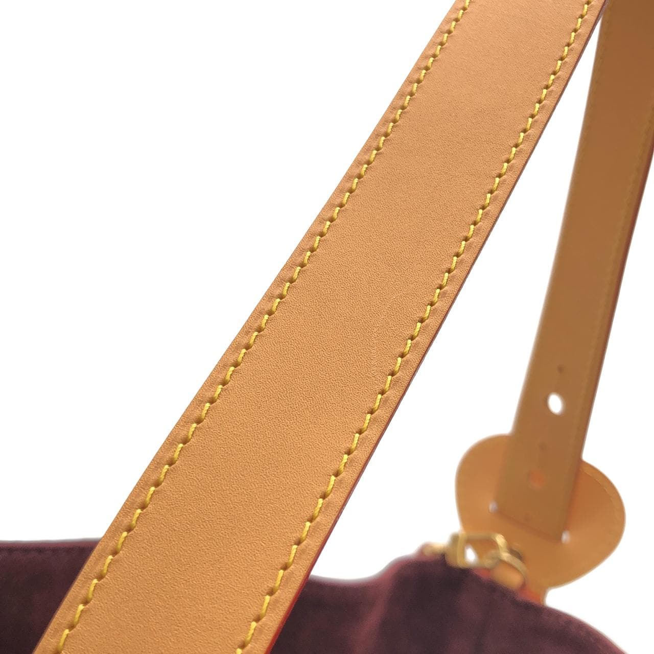 LOUIS VUITTON M12926 肩背包 Monogram 5
