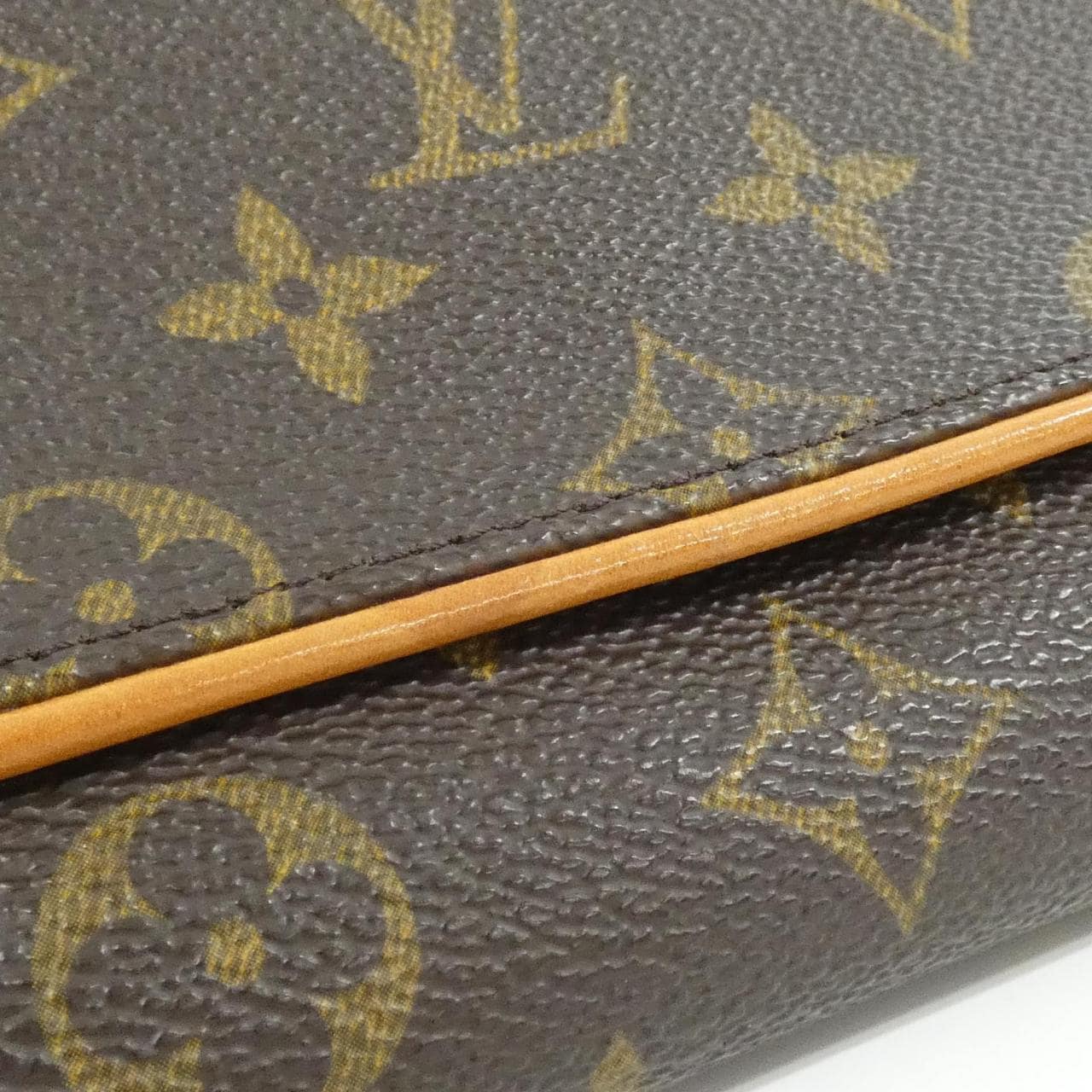 LOUIS VUITTON Pochette M51852 Shoulder Monogram 5