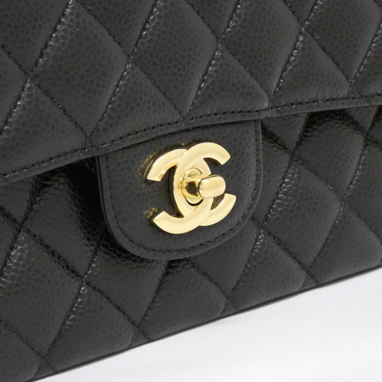 CHANEL Matelasse 1112 Shoulder Grained Calfskin 4