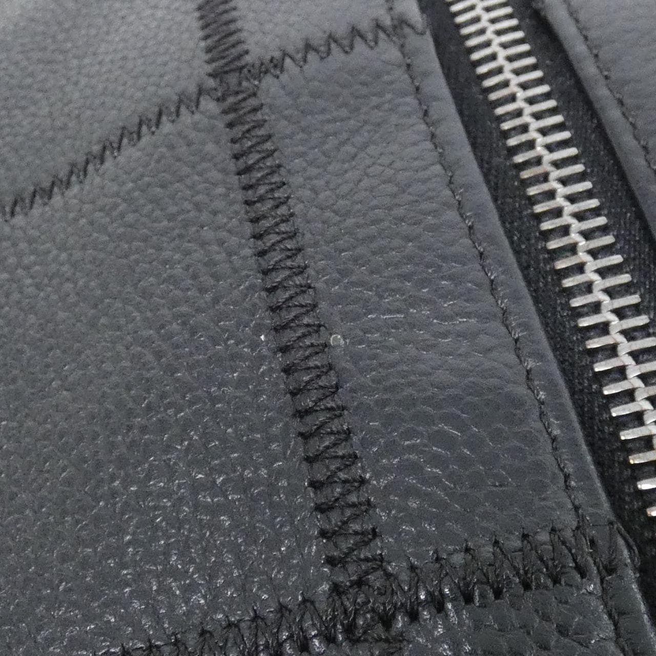 CHANEL 24184 Handbag Grained Calfskin 4