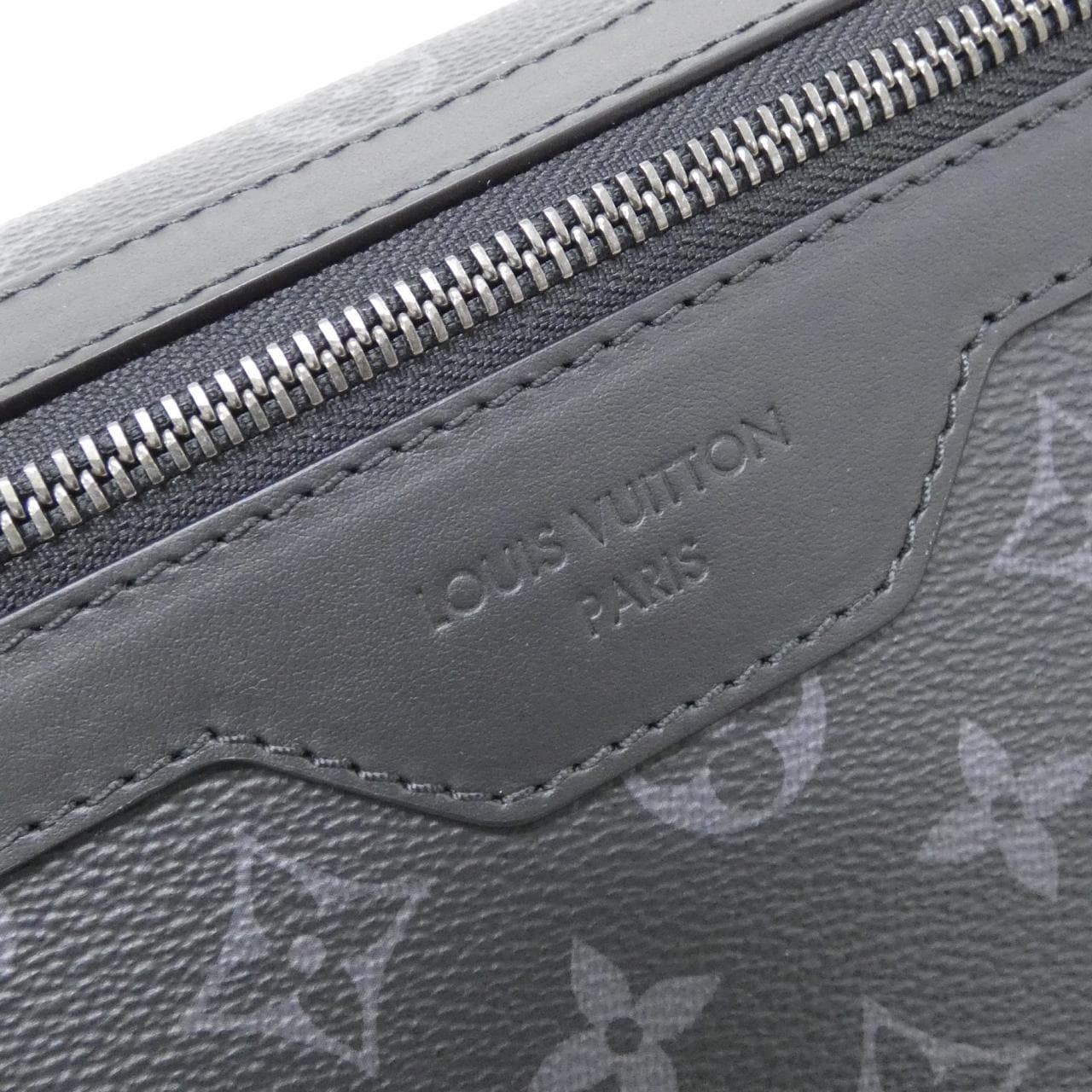 LOUIS VUITTON Eclipse M28630 Shoulder Monogram 5