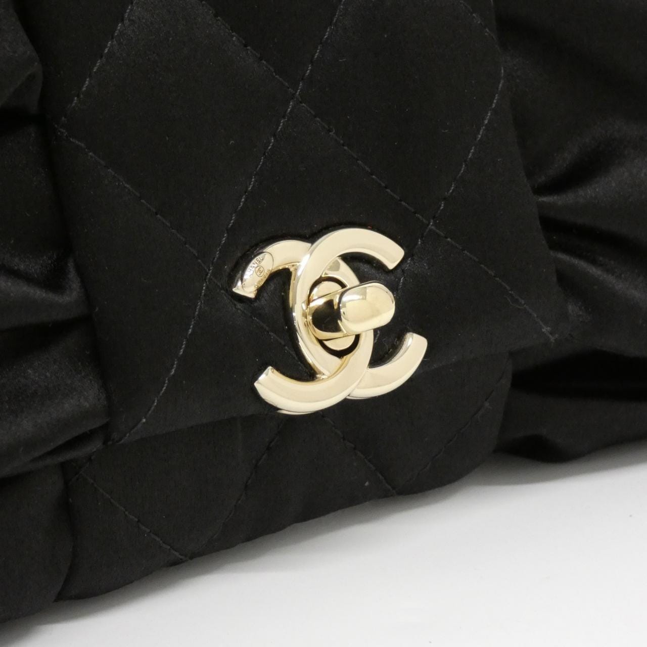 CHANEL AS4098 肩背包 緞面 4