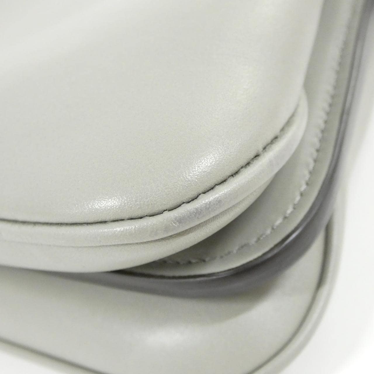 FENDI Peekaboo 8BN365 AOVH Shoulder 2