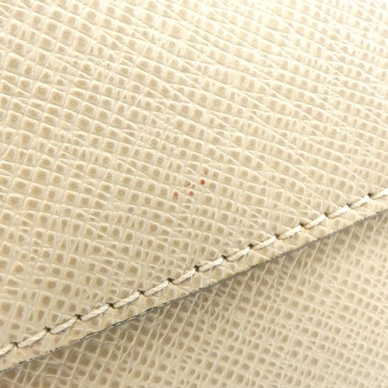 LOUIS VUITTON M32733 肩背包 4