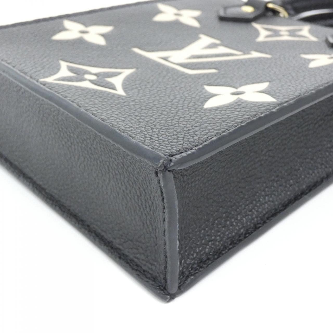 LOUIS VUITTON M81416 Shoulder Monogram 2