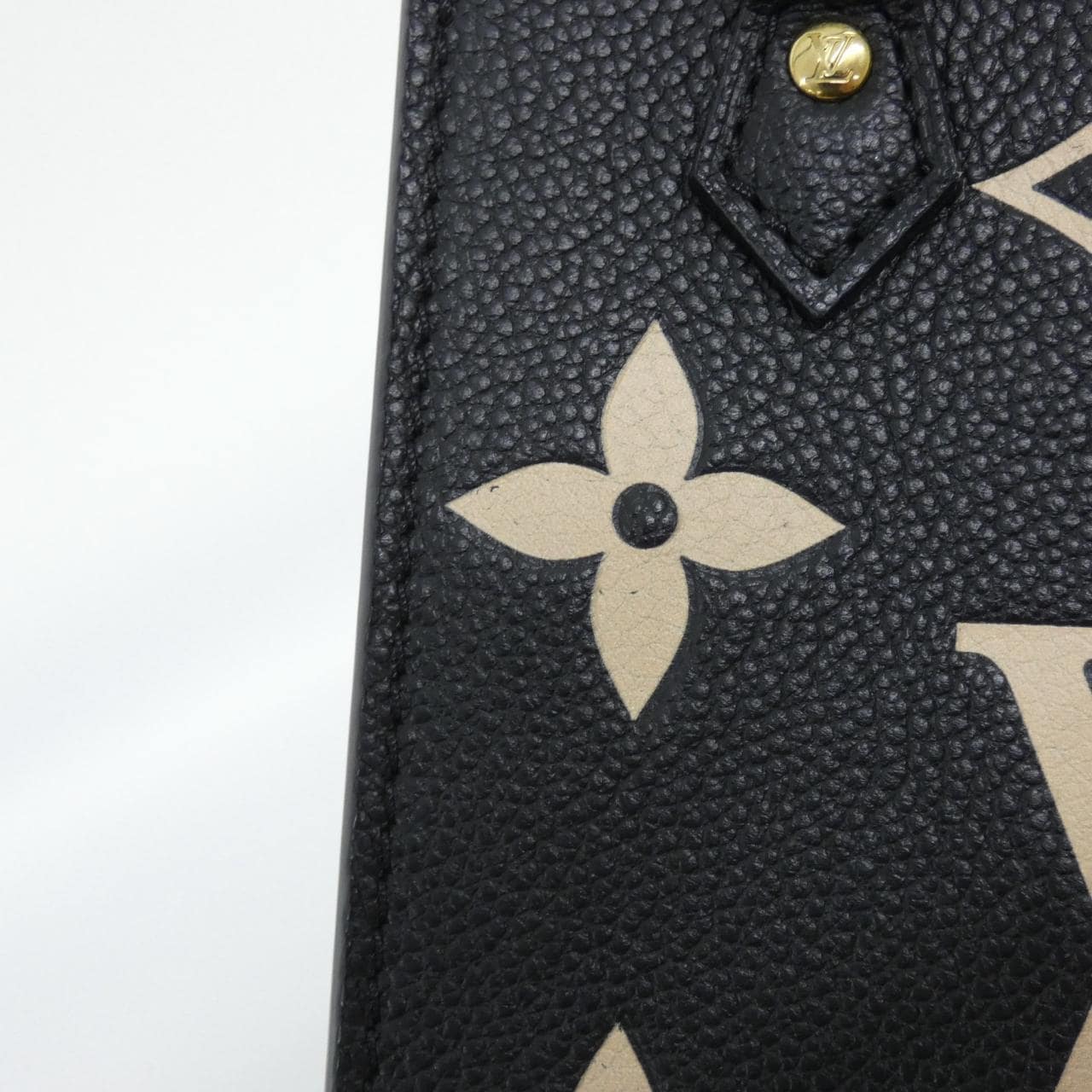 LOUIS VUITTON M81416 Shoulder Monogram 3