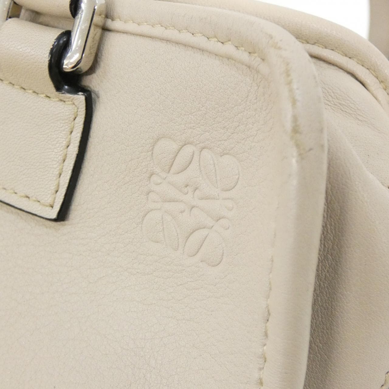 LOEWE Amazona 352 30 N71 手提包 4