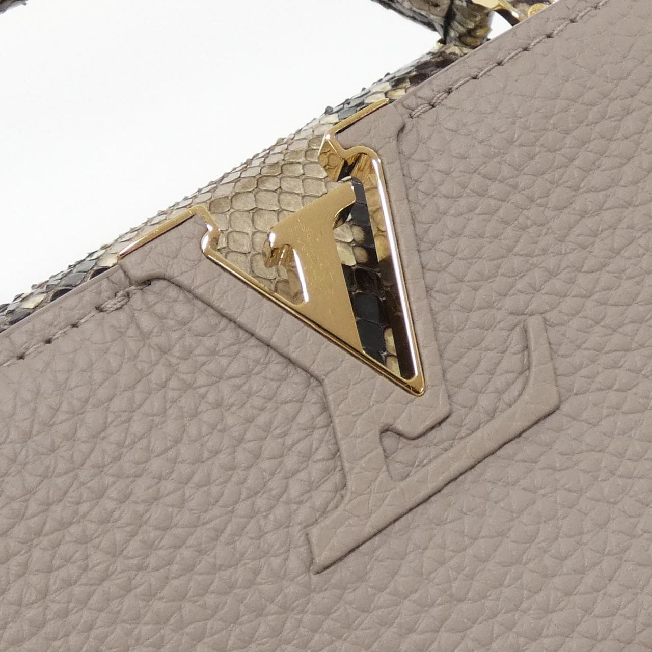 LOUIS VUITTON Capucines N81258 手提包 皮革 4