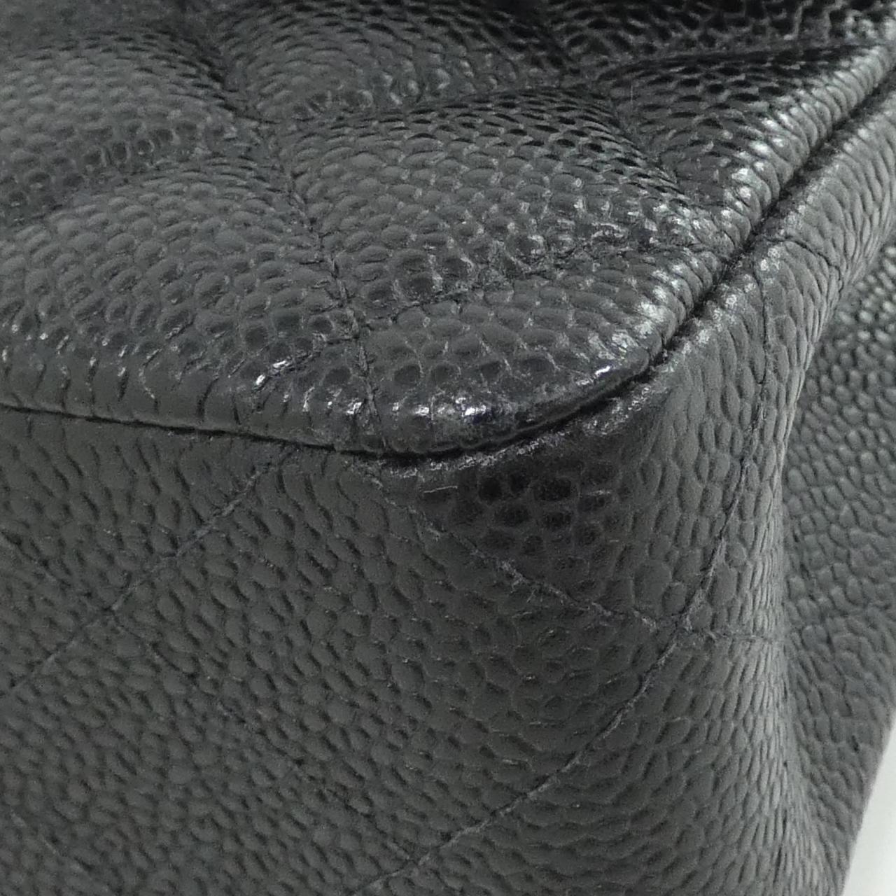CHANEL Matelasse 1112 Shoulder Grained Calfskin 3