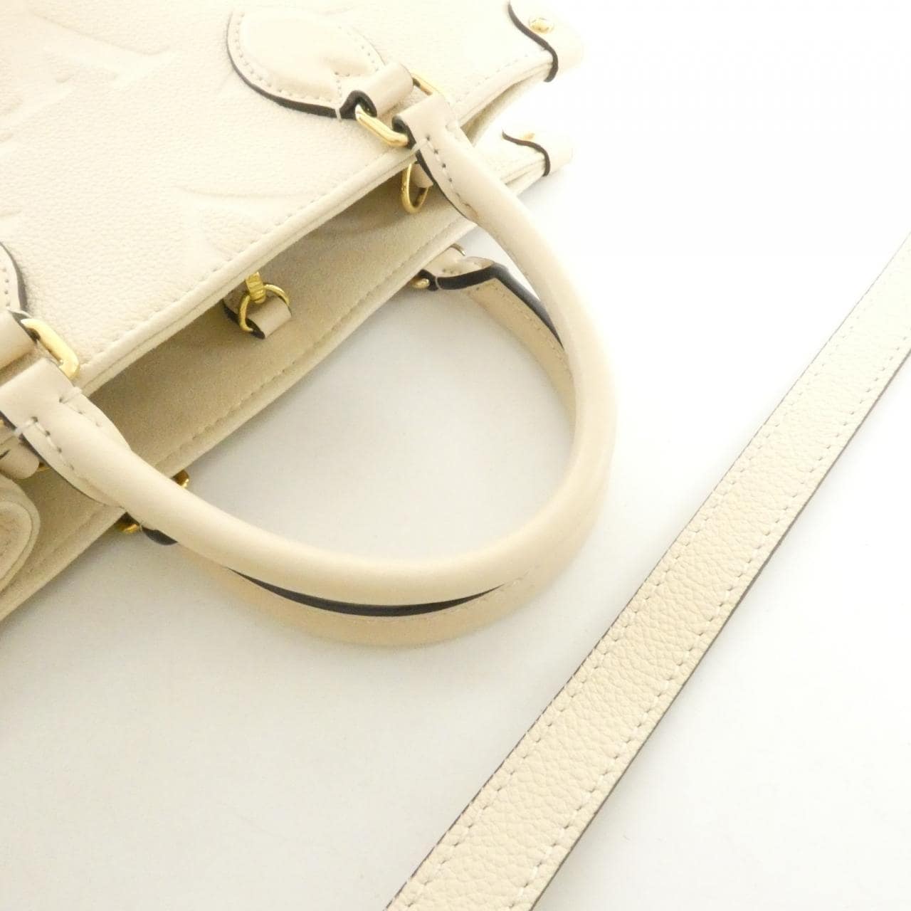 LOUIS VUITTON OnTheGo M46569 Handbag Monogram 5