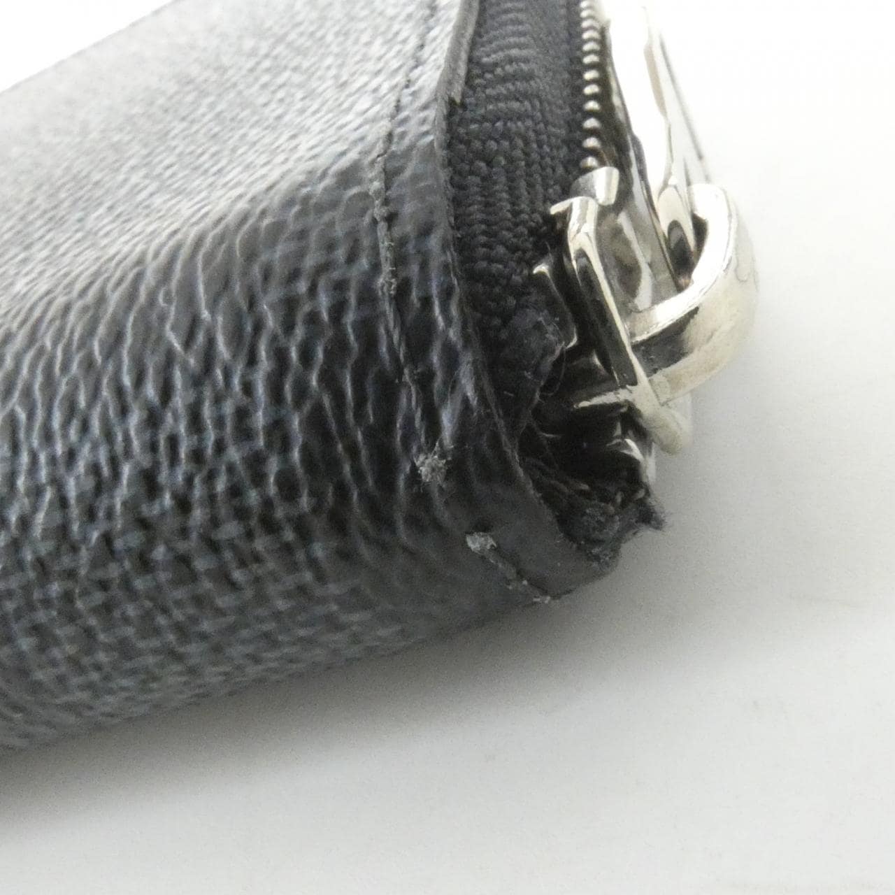 LOUIS VUITTON N62240 Wallet Damier 4