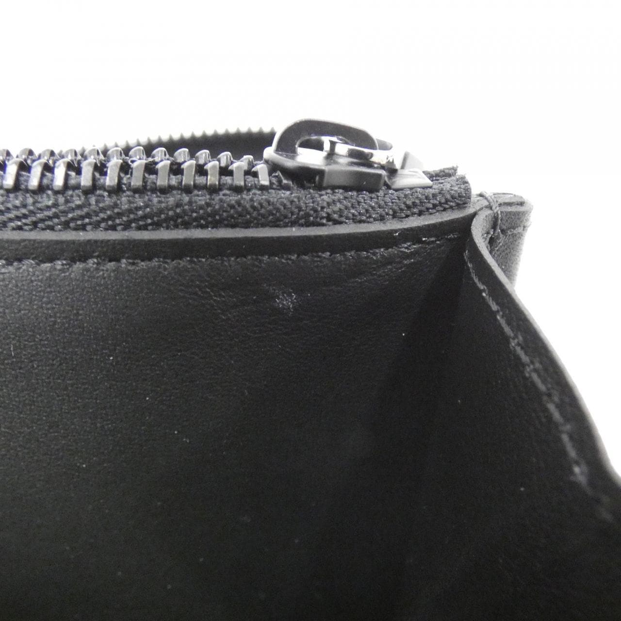 LOUIS VUITTON M25959 銀包 羊皮 5