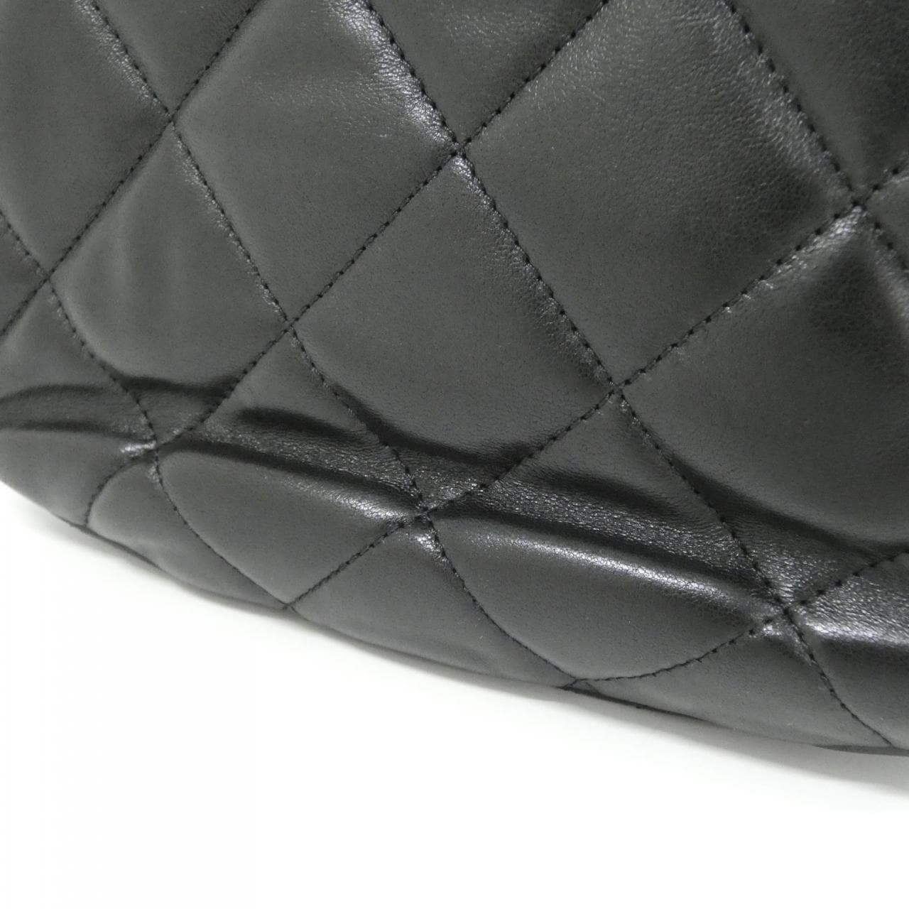 CHANEL AS4302 Shoulder Lambskin 4