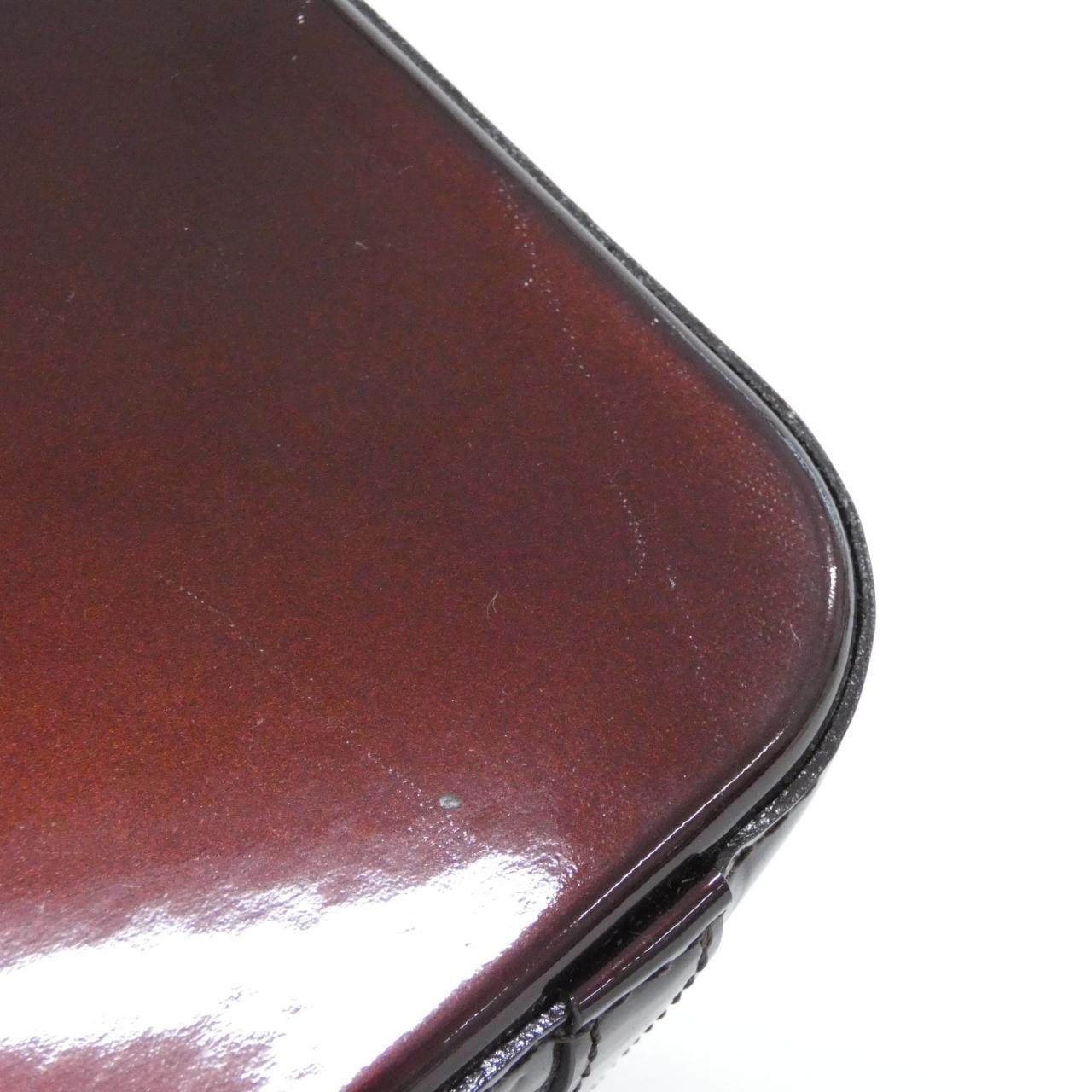 LOUIS VUITTON M91567 肩背包 Vernis 漆皮 2