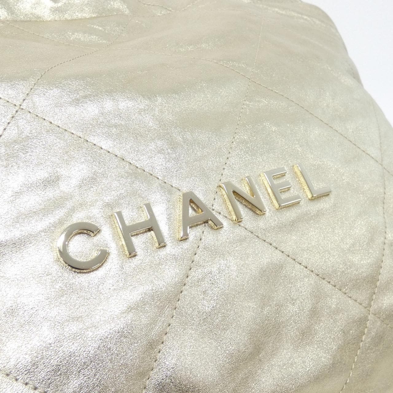 CHANEL Chanel 22 AS3260 肩背包 4