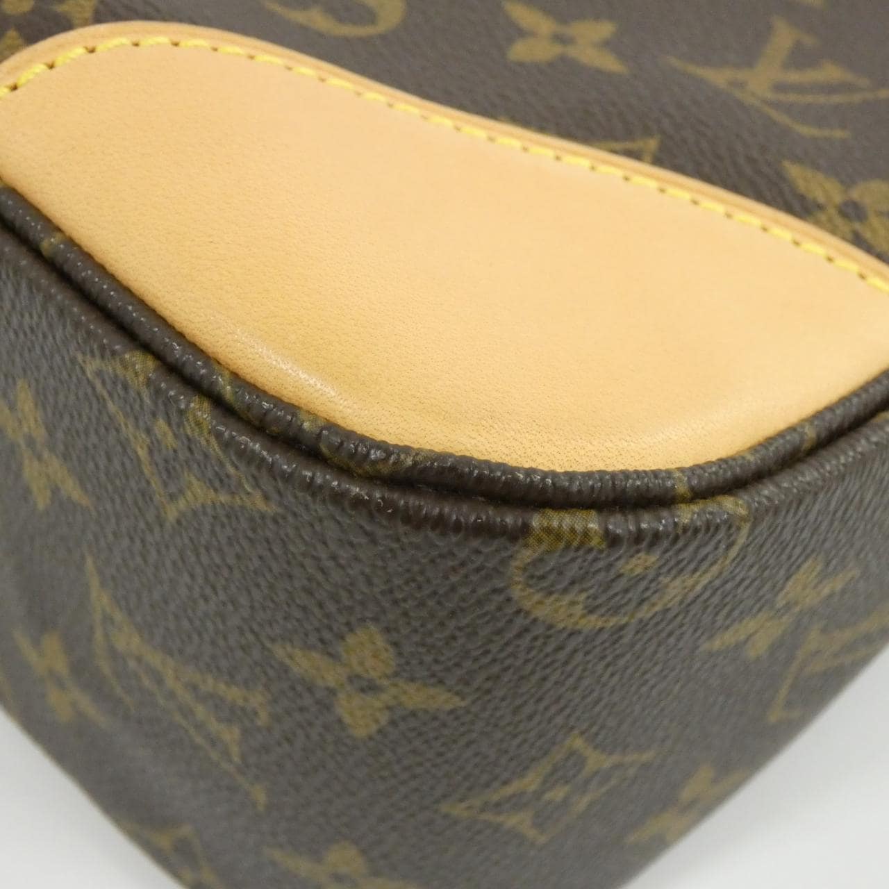 LOUIS VUITTON Boulogne M51265 Shoulder Monogram 2