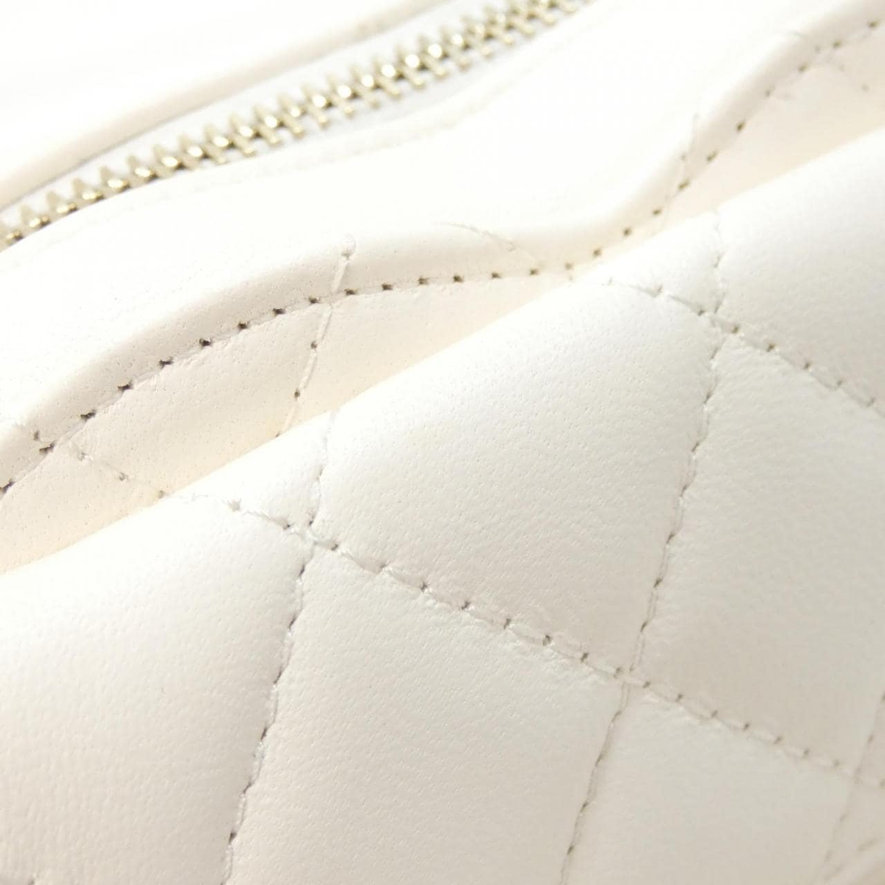 CHANEL Timeless Classic AP2784 Shoulder Lambskin 5