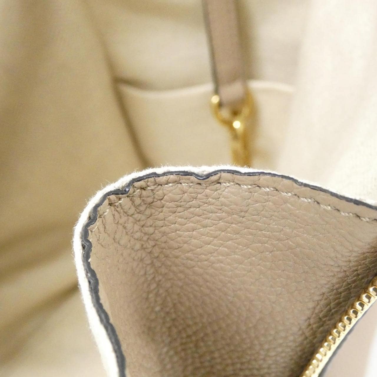 LOEWE Hammock 38712KBN60 肩背包 5