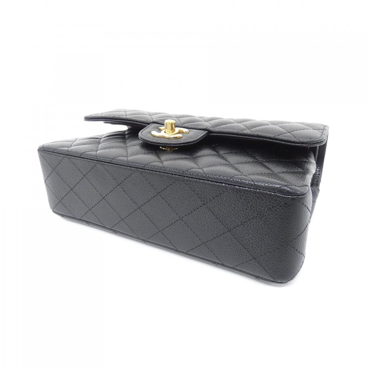 CHANEL Matelasse 1113 Shoulder Grained Calfskin 3