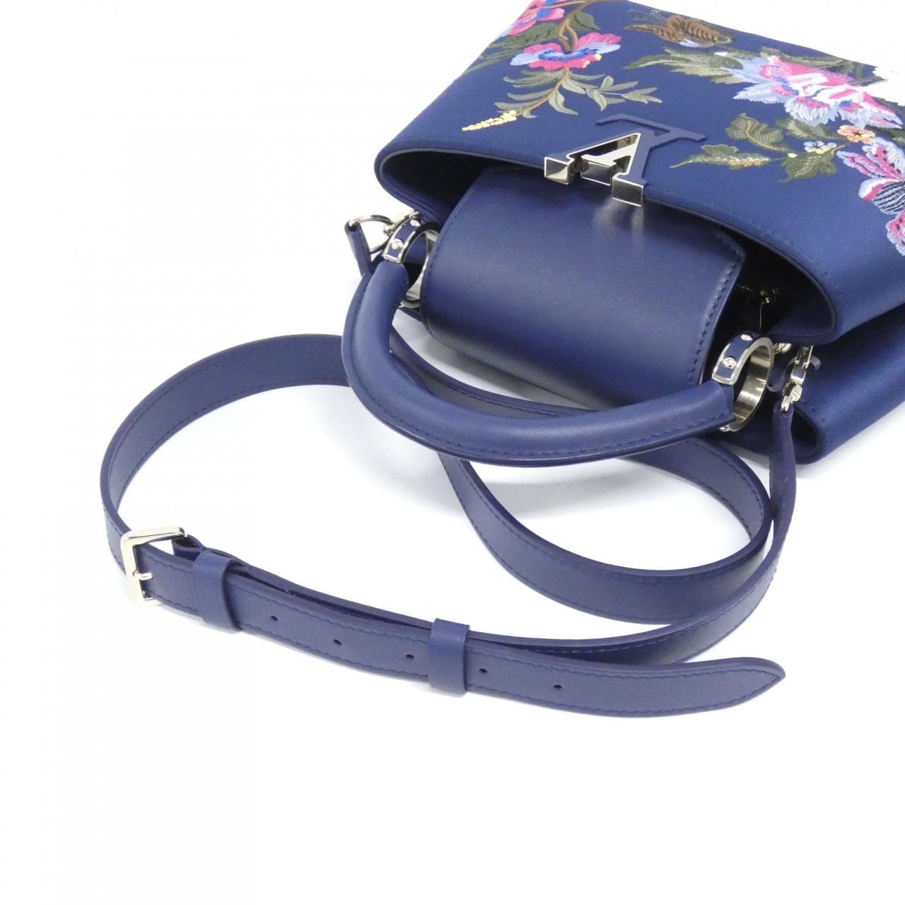 LOUIS VUITTON Capucines M28808 手提包 緞面 5