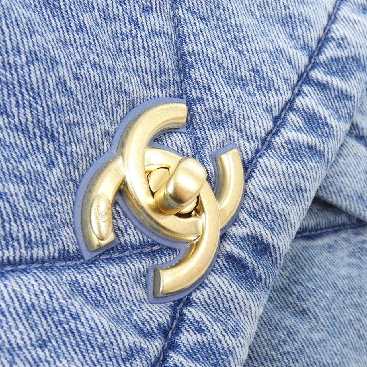 CHANEL AS5727 Handbag Denim 4