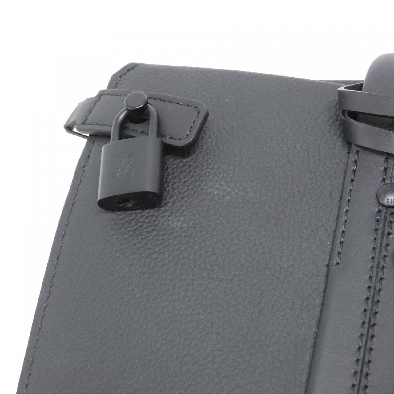 LOUIS VUITTON M57308 Tote Lambskin 4
