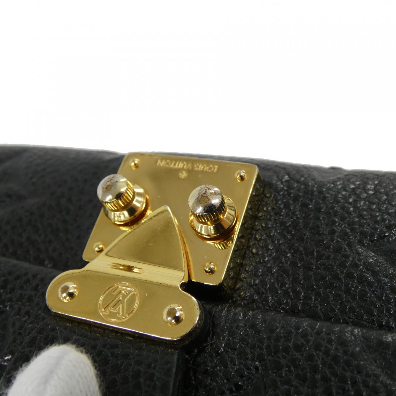 LOUIS VUITTON M80880 Wallet Monogram 5
