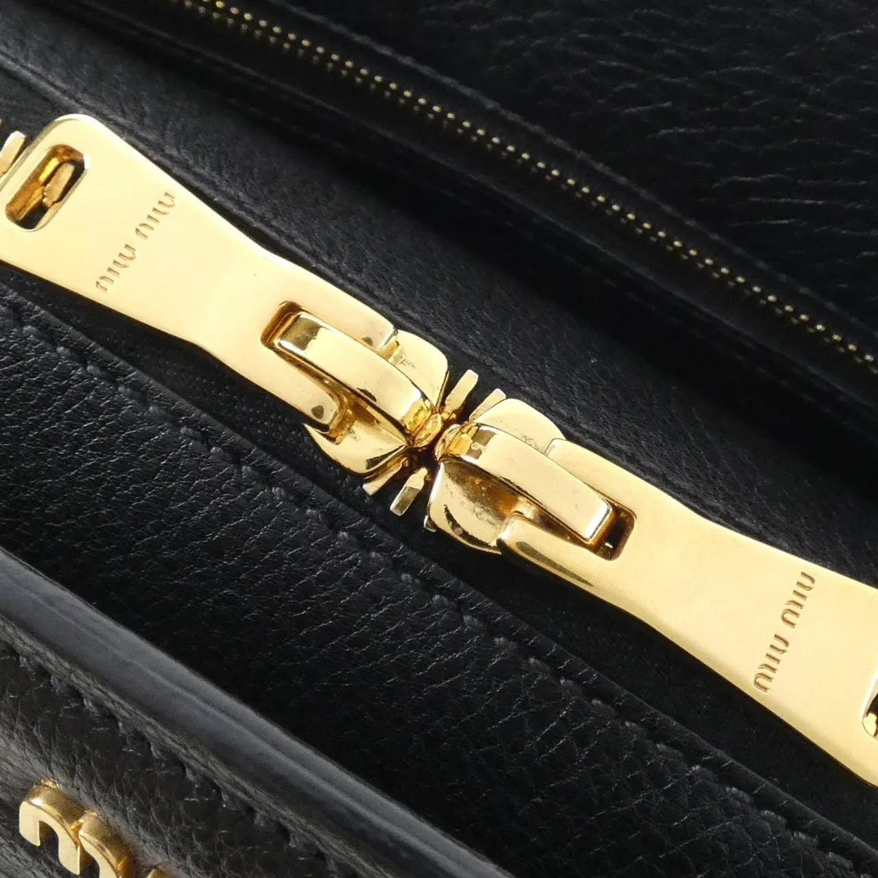 MIU MIU RR1901 Shoulder Black Rank A - Thumbnail 7