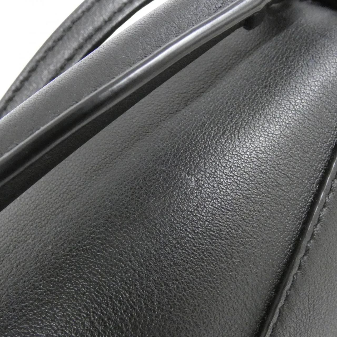 LOEWE Puzzle A510P88X26 Handbag 黑色 中古品A - 縮圖 4