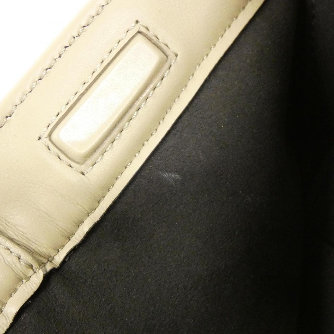 FENDI Sunshine Shopper 8BH414 A984 Shoulder Leather 米色 皮革 中古品A - 縮圖 10