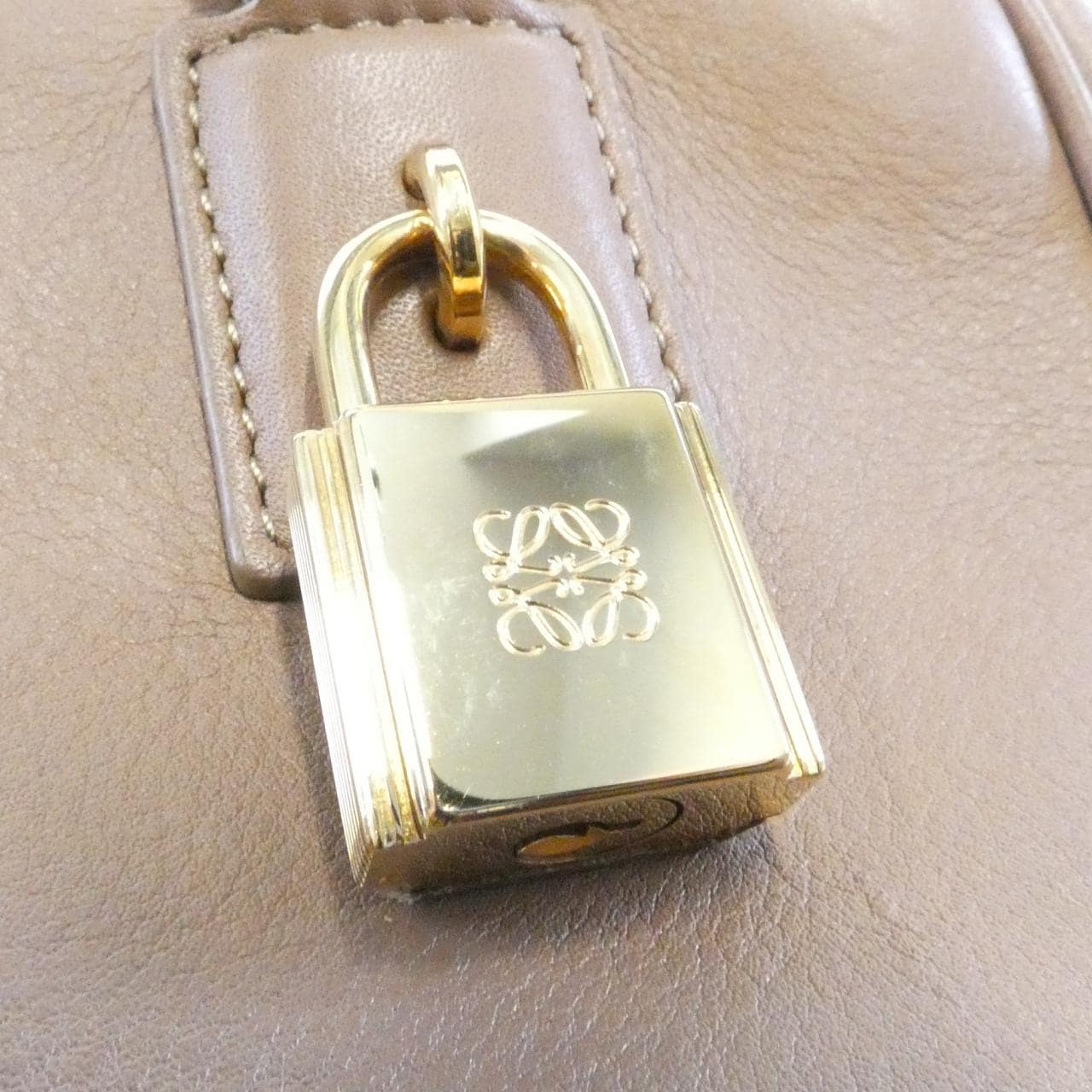 LOEWE Amazona A039N10X03 Bag 黑色 中古品B - 縮圖 4