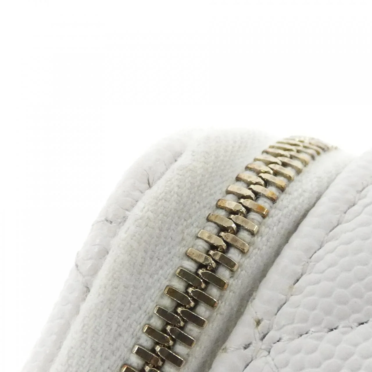 CHANEL Chanel 19 AP3079 Shoulder Grained Calfskin White Grained Calfskin Rank B - Thumbnail 5