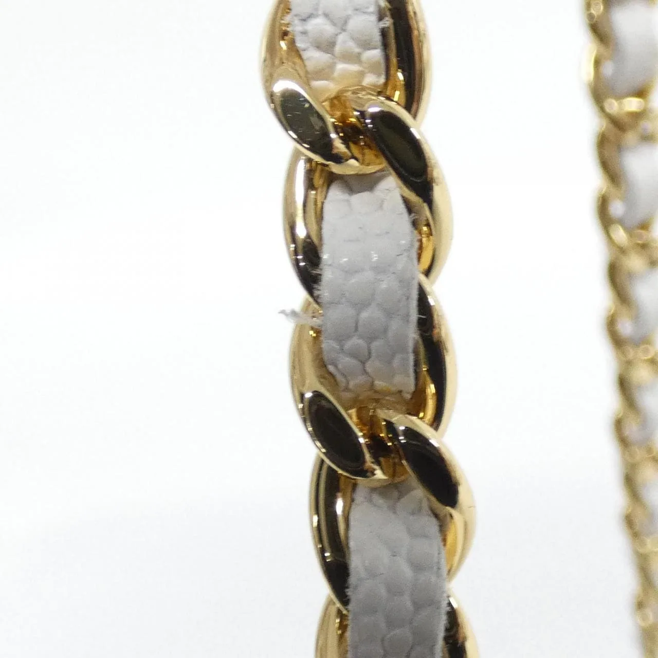 CHANEL Chanel 19 AP3079 Shoulder Grained Calfskin White Grained Calfskin Rank B - Thumbnail 8