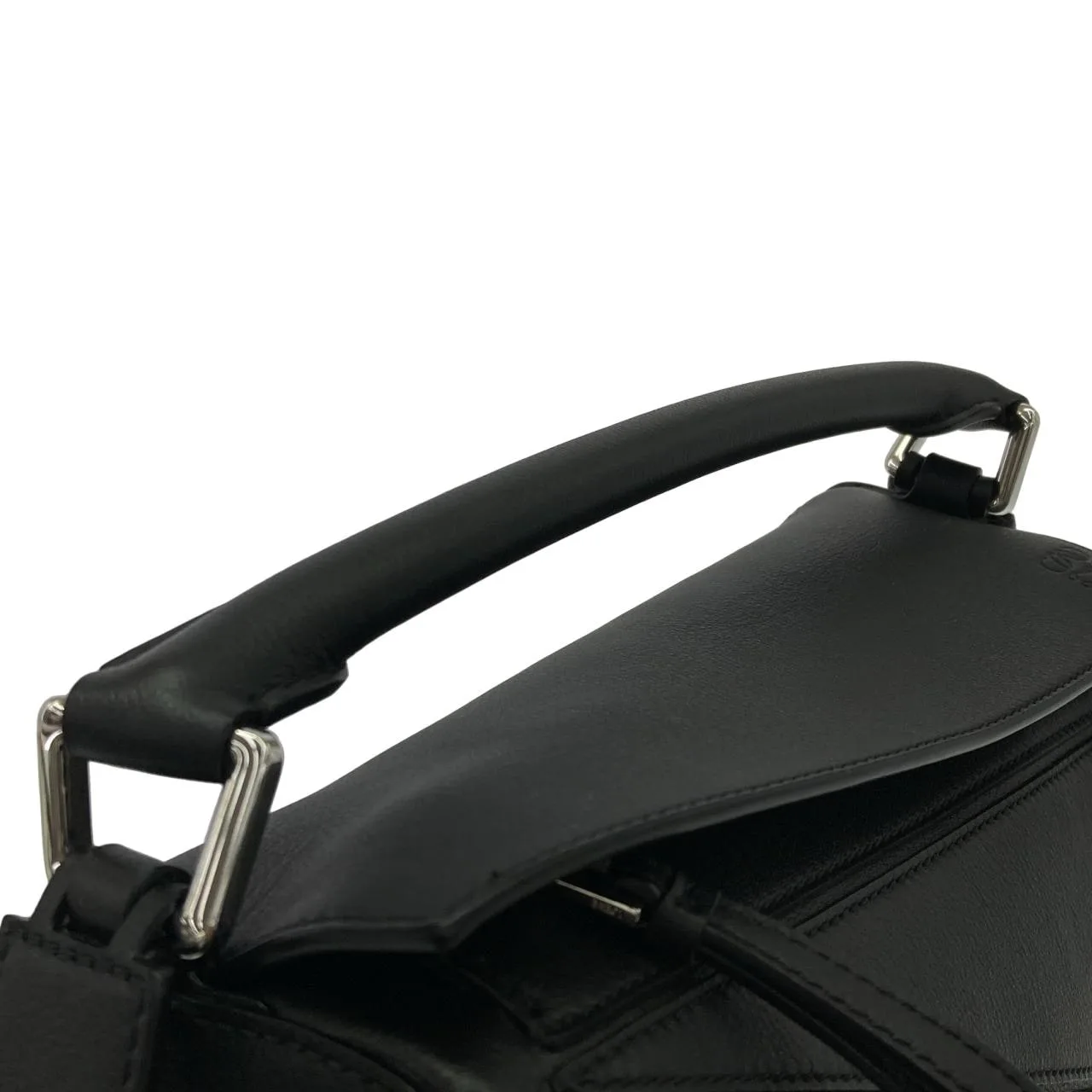 LOEWE Puzzle 322 30 S21 Handbag 黑色 中古品A - 縮圖 6