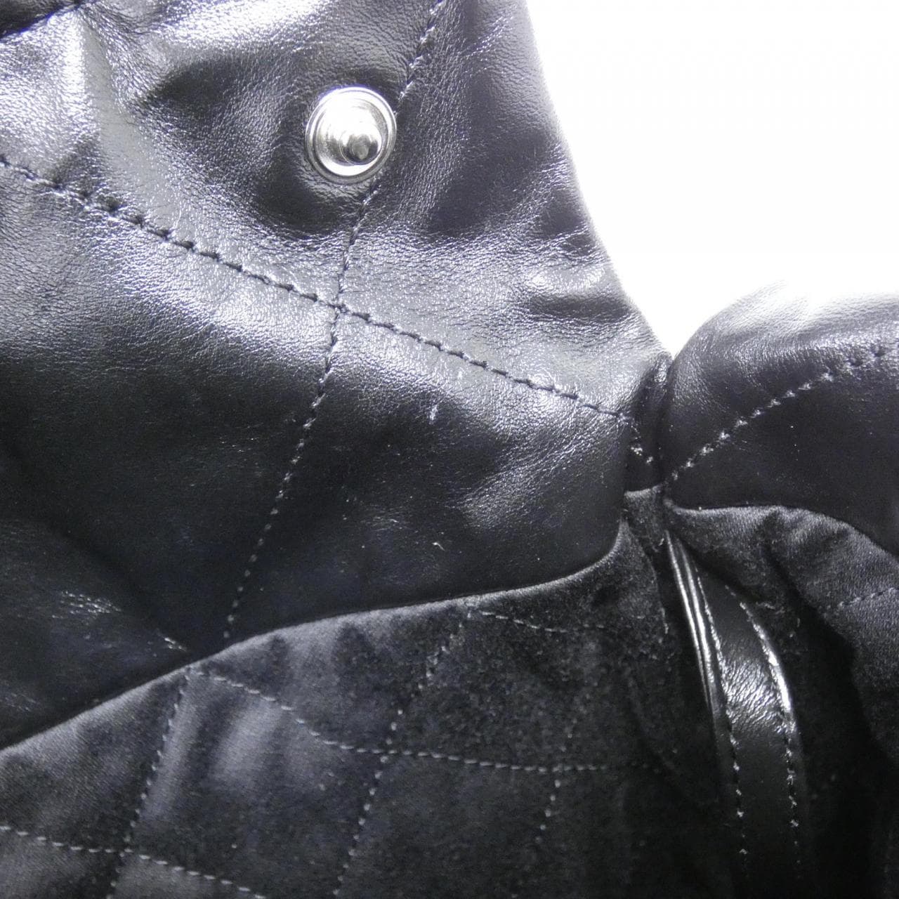 CHANEL Chanel 22 AS3260 Shoulder Bag Black - Thumbnail 8