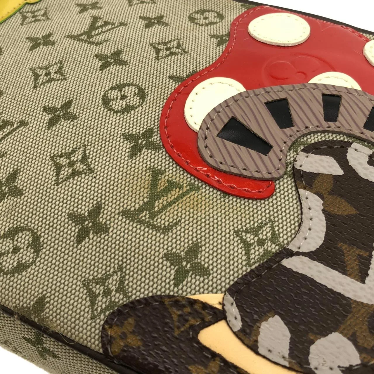 LOUIS VUITTON Pochette M92274 Pochette Canvas Black Canvas - Thumbnail 5