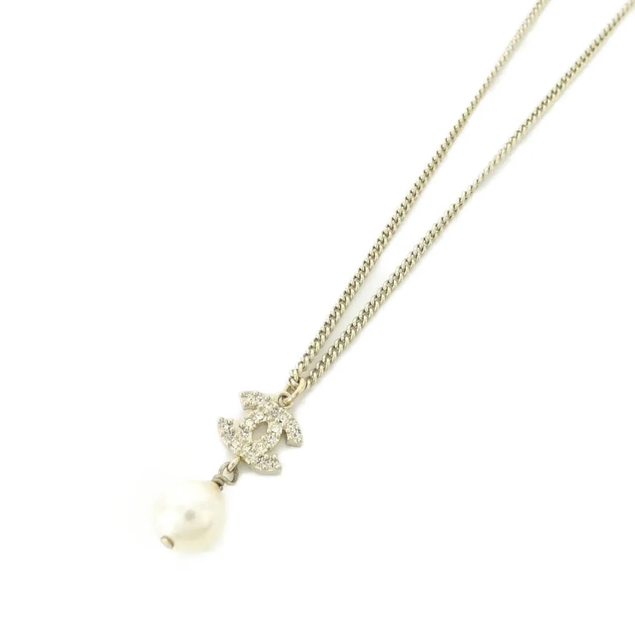 CHANEL 43138 Accessories White