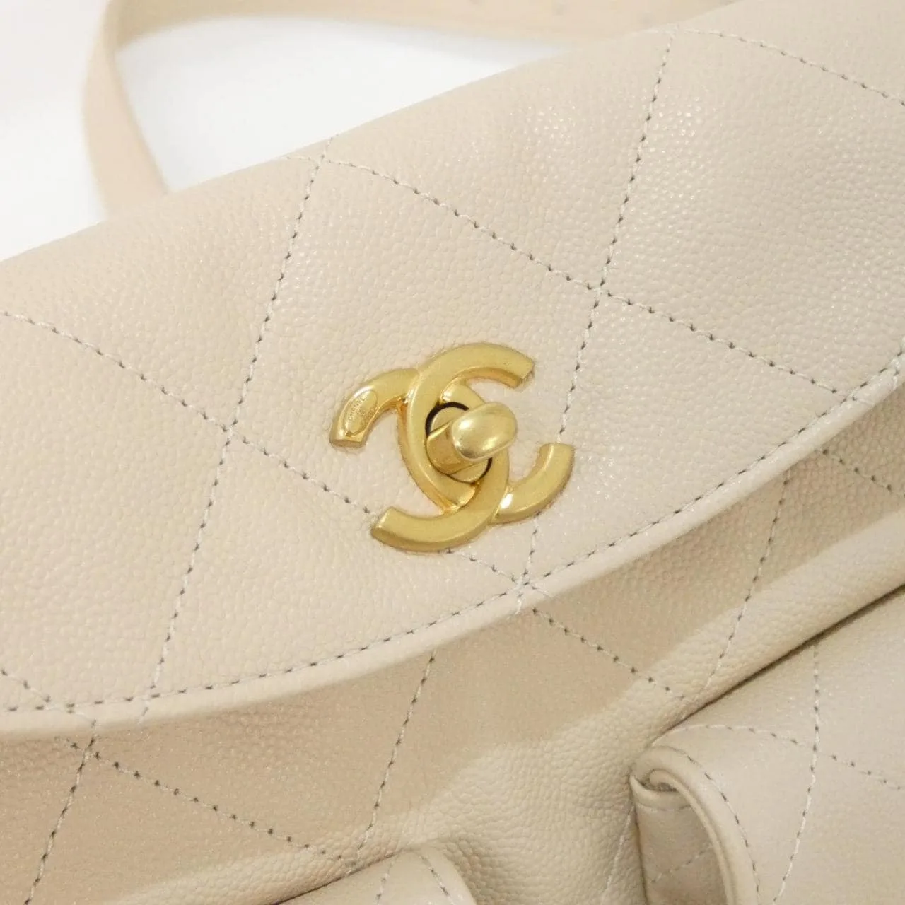 CHANEL AS5384 Shoulder Grained Calfskin 米色 荔枝紋牛皮 中古品A - 縮圖 5