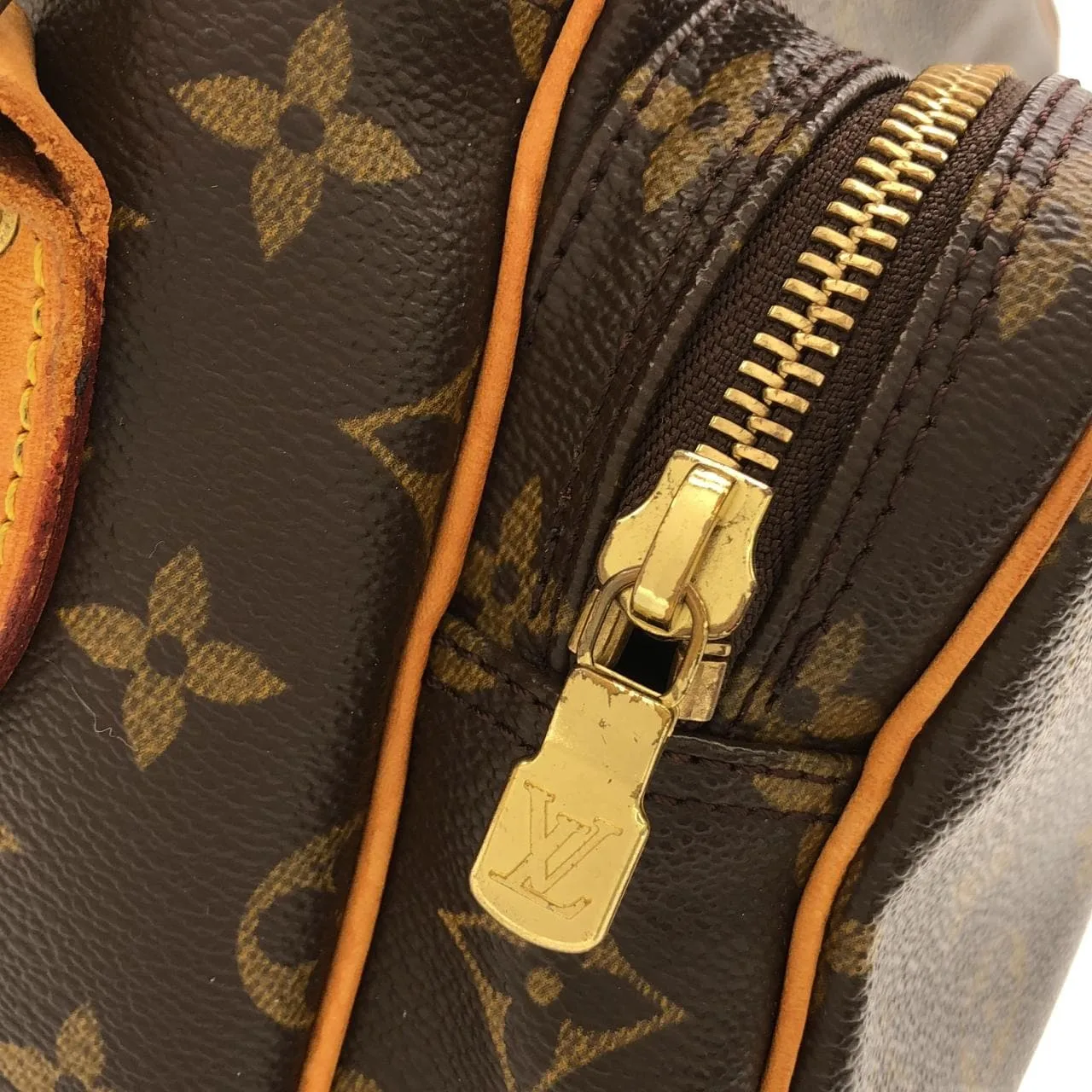 LOUIS VUITTON Nile M45244 Shoulder Monogram 黑色 Monogram 中古品B - 縮圖 7