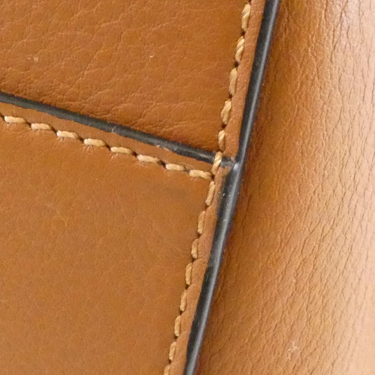 LOEWE Hammock 387 30 S35 Shoulder 4