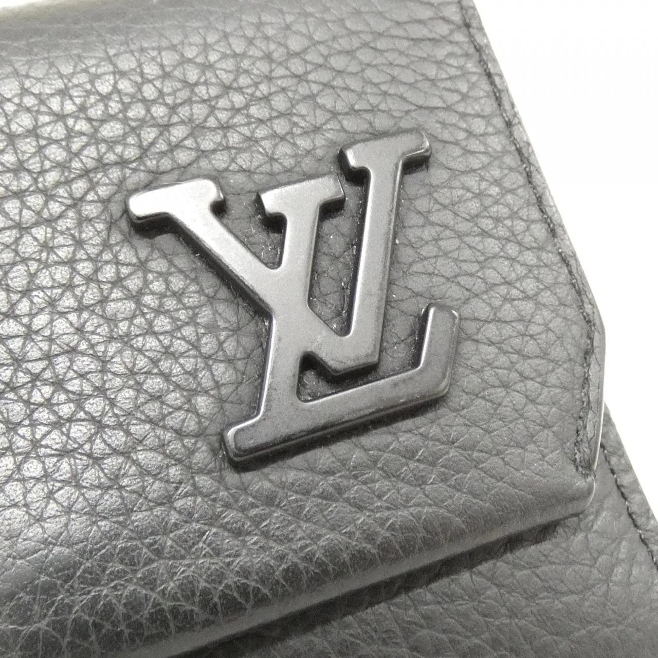 LOUIS VUITTON M81740 Wallet Lambskin