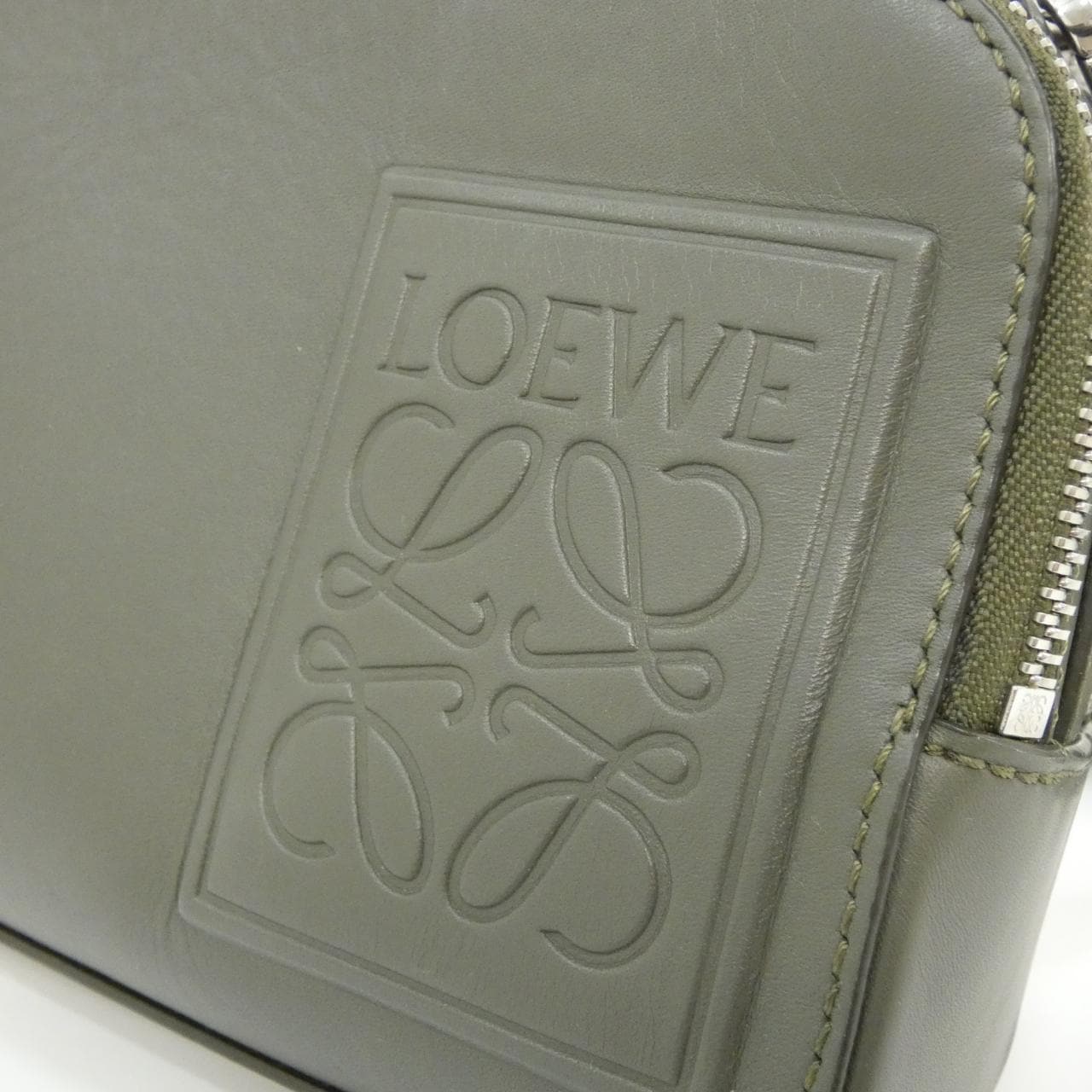 LOEWE C565R41X01 肩背包 4