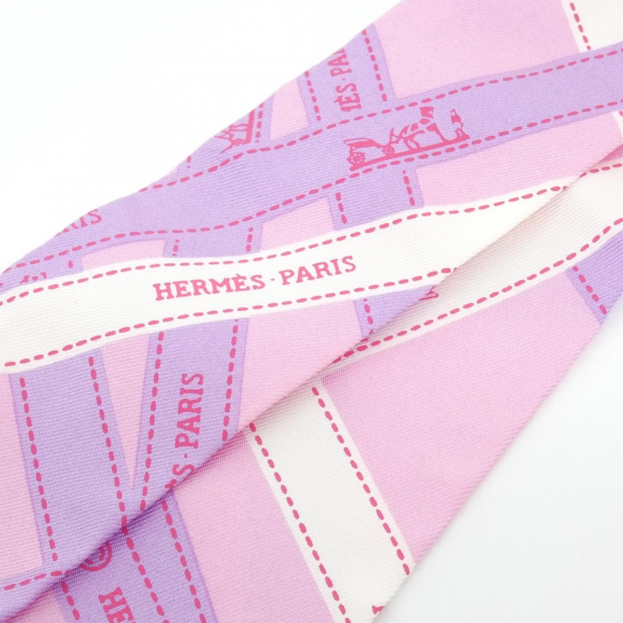 HERMES Scarf 3