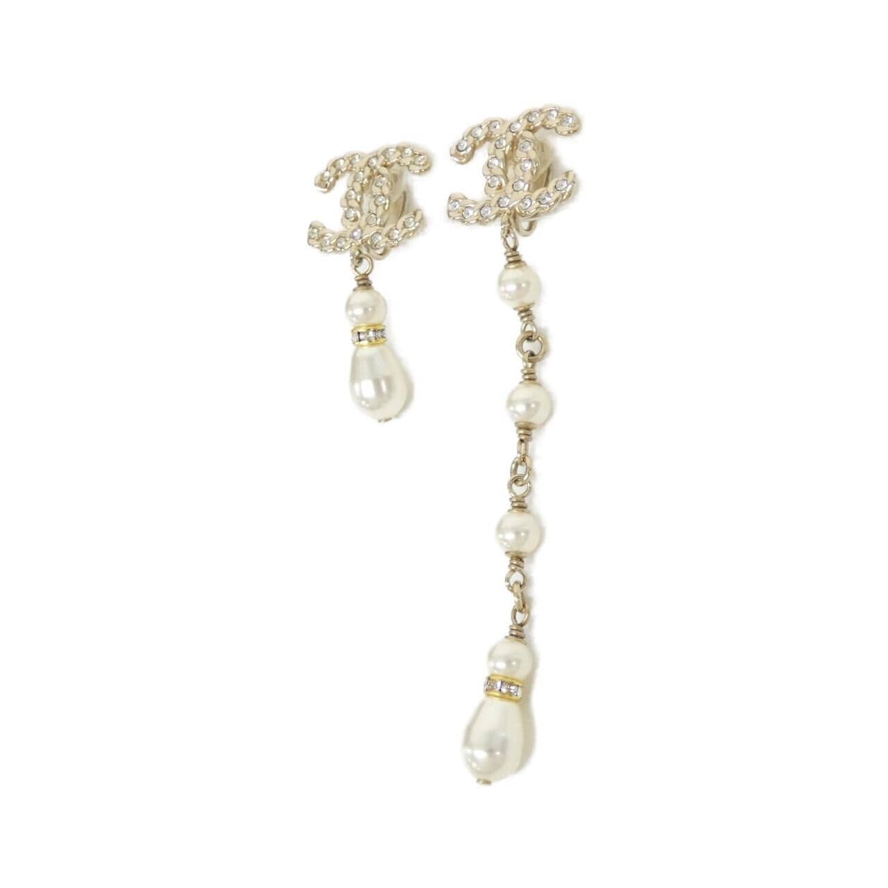CHANEL Accessories 2
