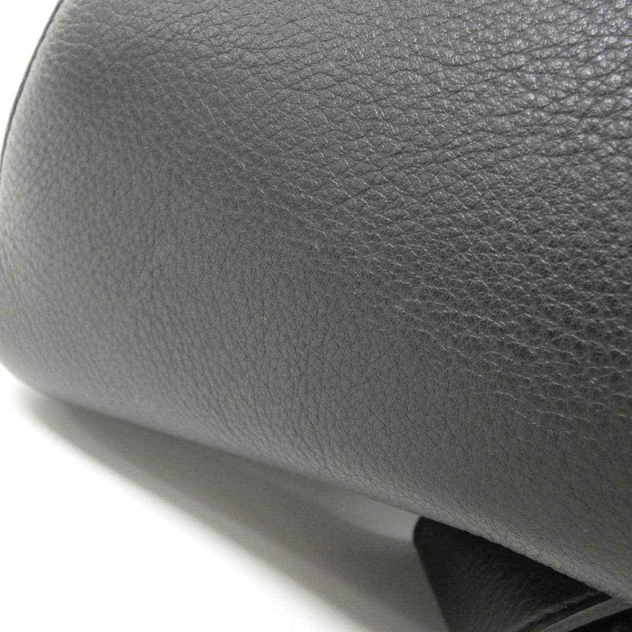 LOEWE Puzzle B511A09X06 肩背包 3