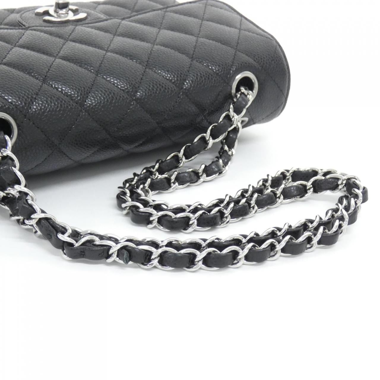 CHANEL Matelasse 1113 Shoulder Grained Calfskin 5